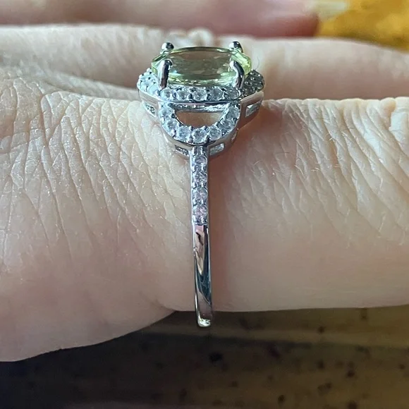 Natural Canary Apatite Sterling Silver Ring Size 10